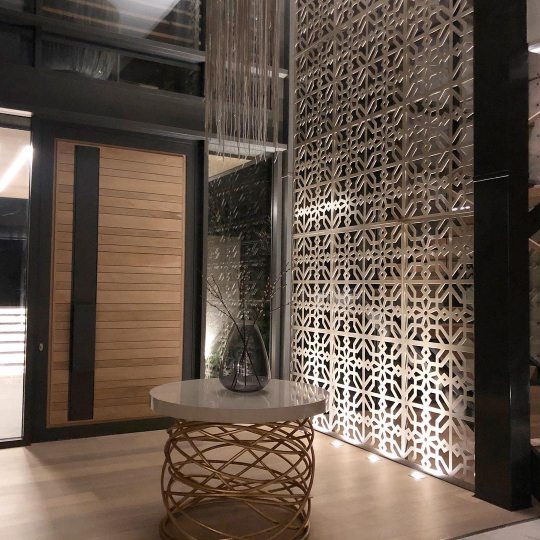 Tilt-Screens_Staircase-Screens Tilt-Screens_Staircase-Screens